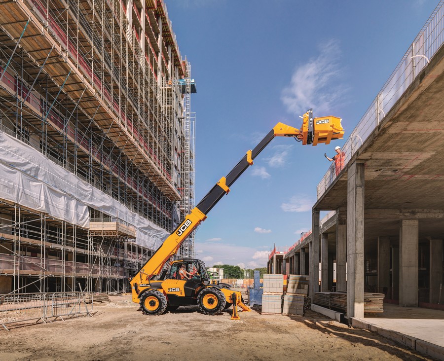 ładowarka teleskopowa interhandler