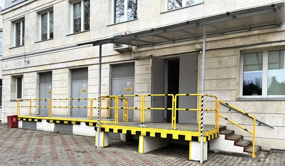 Rew Ton Montaż odbojnic przemysłowych Warszawa 19.12.2023.